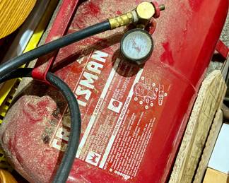 Air compressor