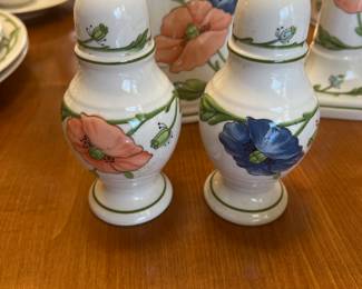 Amapola Salt and pepper by Volleroy and Boxh