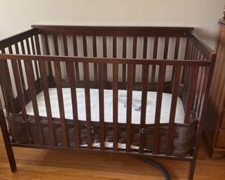 Storkcraft crib Sheffield