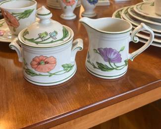 Amapola cream and sugar by Villeroy & Boch