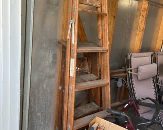 Wooden 6’ ladder