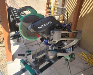 Hitachi Electric Saw