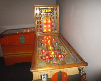 Vintage pre-war pinball machine - works!