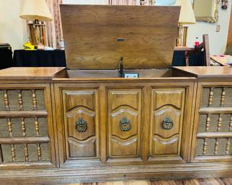 Vintage Zenith Console Stereo
