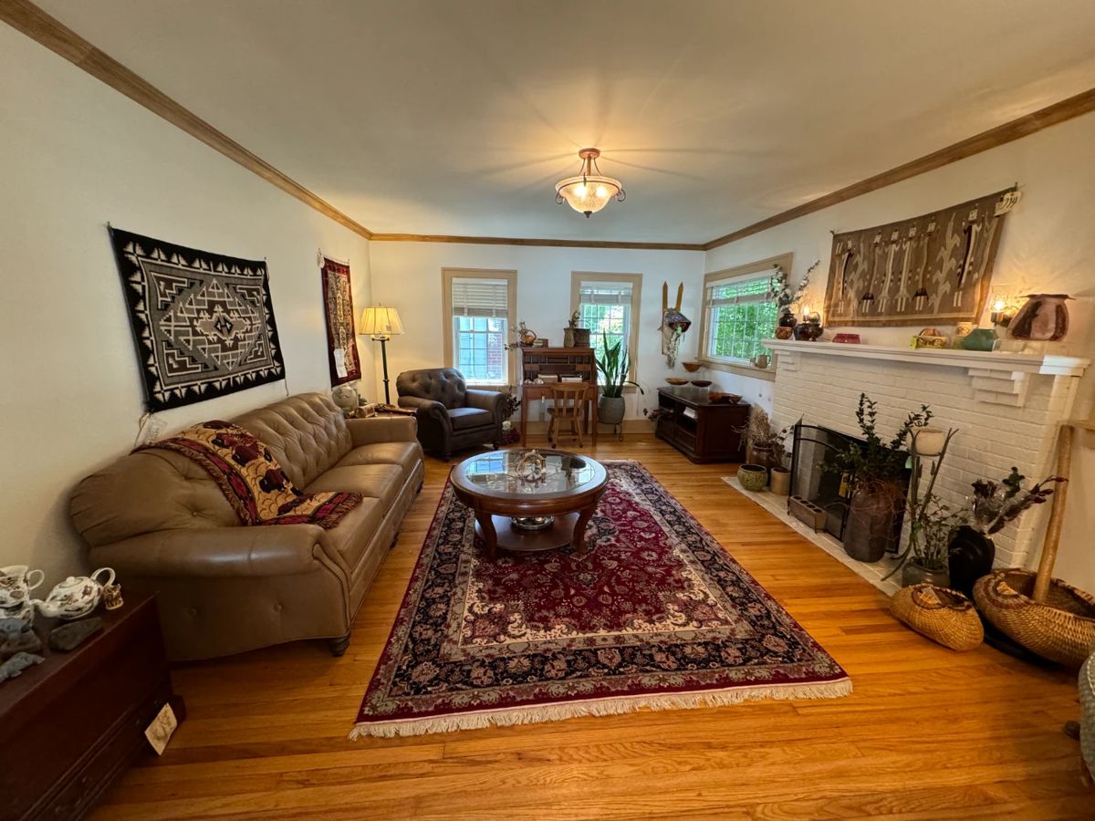 Outstanding Sisters Estate Sale! 20K in... starts on 6/7/2024