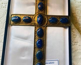 sterling and Lapus cross