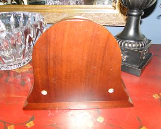 Mantle clock, back view (oh there is more)