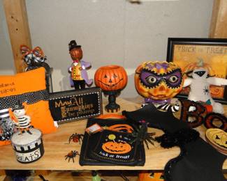 Great selection of not only Halloween, but all the holidays