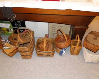 Oh look, Longaberger baskets