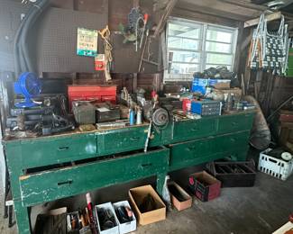 Bench Grinder; Bench Vice; Tools; Tool Boxes; Craftsman Cordless Screwdriver; Drill; Small Planers; Garage Items