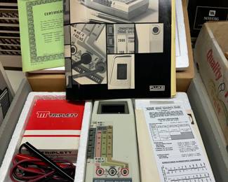 Fluke 8020A Digital Multimeter