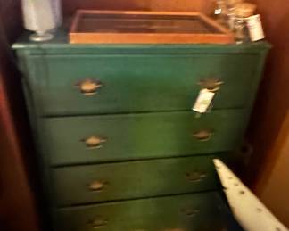 4 Drawer Chest of Drawers Dresser