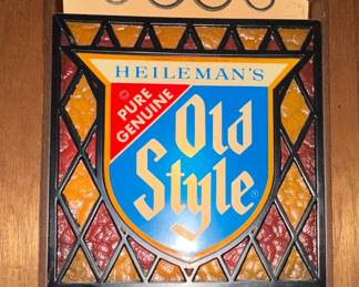 Heileman's Pure Genuine Old Style Lighted Bar Sign