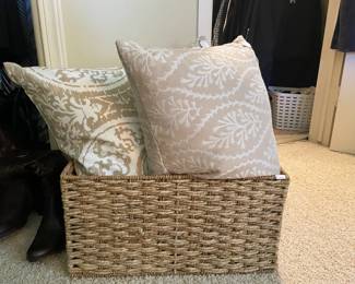 Basket, Decorative Pillows