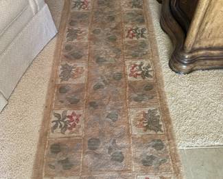 100% Wool Runner