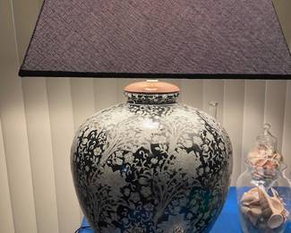 Beautiful black and white lamp.