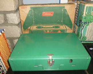Never used vintage Coleman Stove w/Box