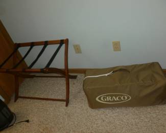 luggage rack, pack-n-play