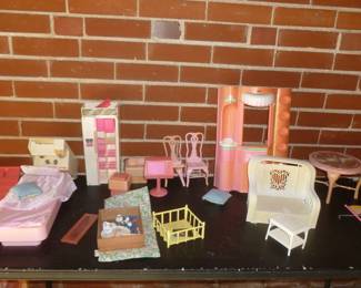 Dollhouse furn, more to come