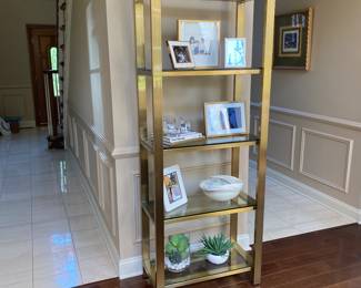 Great etagere