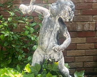 Many  garden statuary