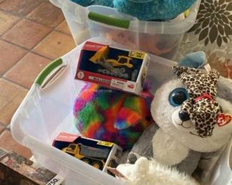 Games And Animals Mystery Lot