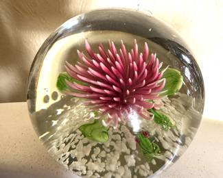 Beautiful Floral Paper Weight 