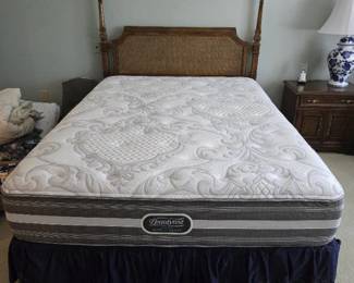 Drexel Queen Bedframe and Beautyrest Mattress