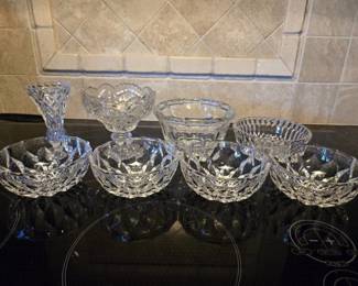 8 Piece Crystal Bowl Set