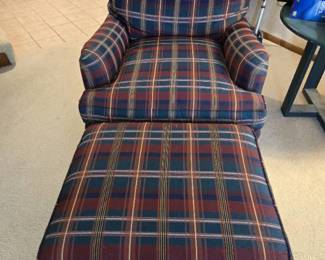 Pennsylvania House Advantage Plaid Chair with Ottoman
