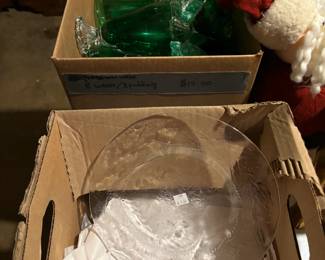 plates and green glasses