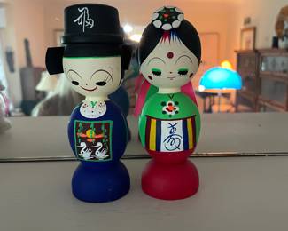 Traditional Korean Kokeshi Wedding Dolls Hand Painted Wooden Bride and Groom
