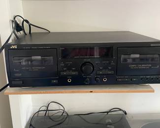 JVC (TD-W354) Dolby B-C NR HX Pro Dual Cassette Deck Recorder/Player