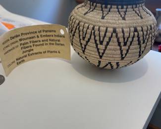 Vintage Wounaan-Embera Native Indian Hand Woven Basket Darien Province Panama