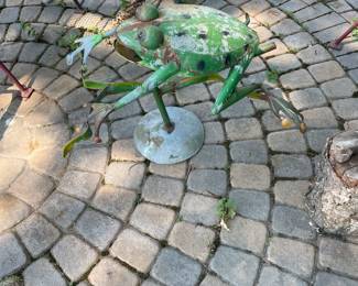 Metal Garden Frog Outdoor Yard Art