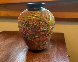 Signed Nicaragua Engraved Vase/ art