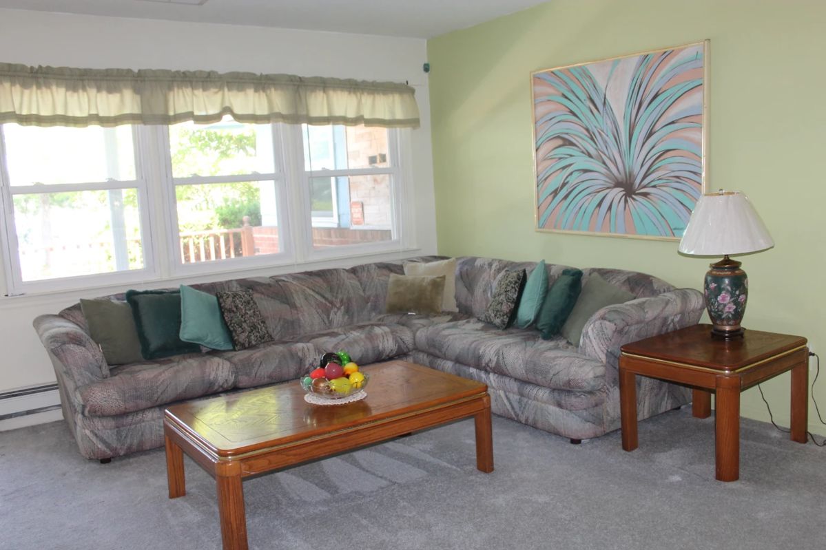 LAKESIDE ESTATE TAG SALE IN FORKED RIVER starts on 6/22/2024