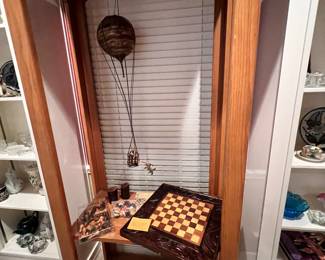 Two great chessboard set complete with all pieces… One card would also backgammon… The other really awesome high-end hand carved stone