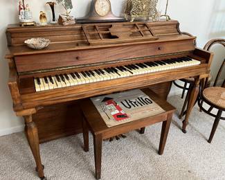 piano - as found