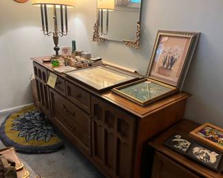 dresser