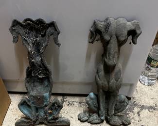 dog andirons, no stands