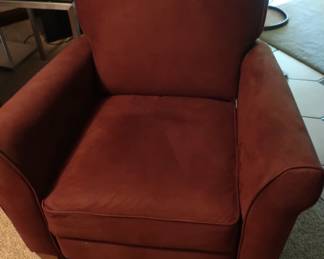 Q           Brown   chair          125.00