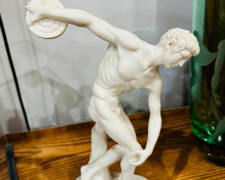 Statue of Discus Thrower