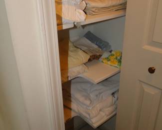 King size linens and towels