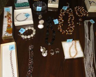 Great selection of jewelry
