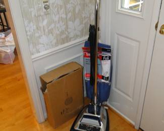 Upright vacuum with all the necessary fun attachments