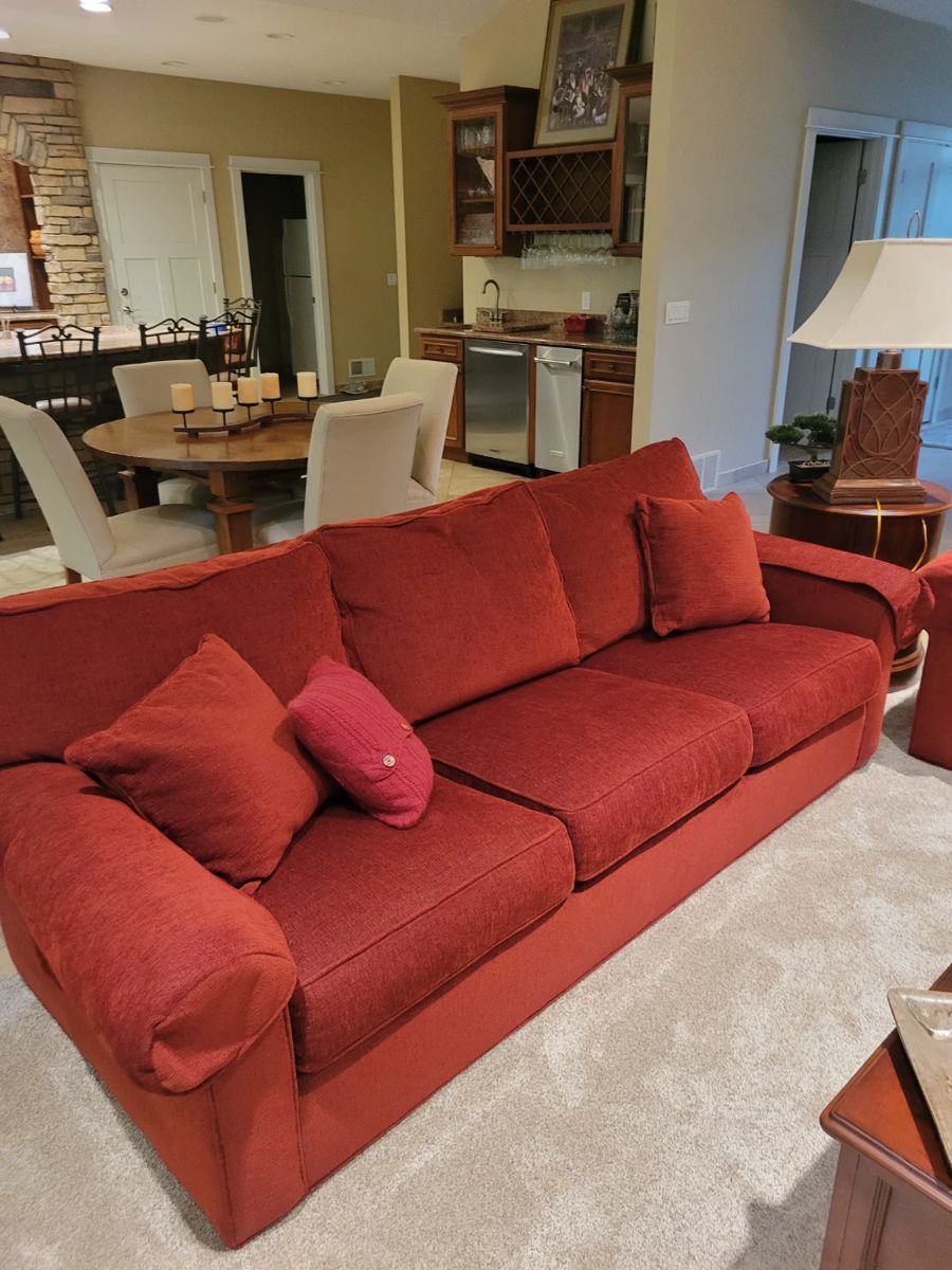 Ethan Allen  Like New Couches .There Is 2 Of Them 