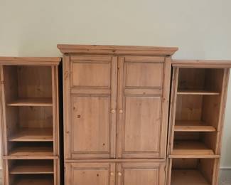 3 Piece Knotty Pine Entertainment Center 