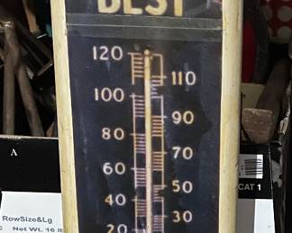 This is a fake item. Copy paper front.