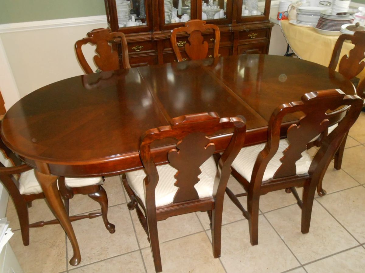 6 Chair Dining Room Table